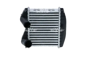 0.6 SMART CROSSBLADE Chłodnica powietrza intercooler NRF