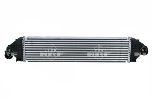 1.6 FORD MONDEO MK4 Chłodnica powietrza intercooler NRF
