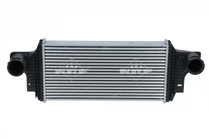 ML 450, ML 420 MERCEDES-BENZ KLASA M W164 Chłodnica powietrza intercooler NRF