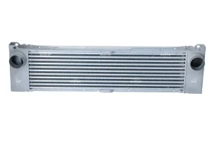 CDI 2.2, CDI 3.0, CDI 2.0 MERCEDES-BENZ VIANO W639 Chłodnica powietrza intercooler NRF