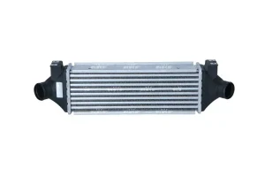 2.4 TDCi, 2.4 DI, 2.4 TD, 2.4 TDE FORD TRANSIT Chłodnica powietrza intercooler NRF