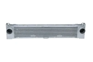 30902 NRF Chłodnica powietrza intercooler