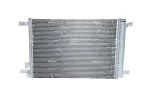 1.6 TDI, 1.5 TSI, 1.2 TSI, 2.0, 1.0 TSI, 1.4 TSI, 1.8 TSI, 2.0 TDI, 1.5 TGi, 1.4 TGI, 1.0 TSi, 2.0 TSI Skraplacz chłodnica klimatyzacji SEAT LEON III NRF
