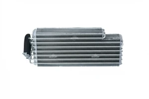 600 SE,, 400 SE,, S 420, S 500, S 600, 500 SE,, 300 SE, 300 SE,, S 280 MERCEDES-BENZ KLASA S W140 Parownik klimatyzacji NRF