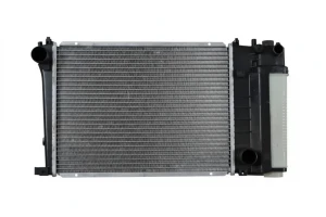 318 i, 316 i, 328 i, 318 is, 325 i, 323 i, 320 i BMW 3 E36 Chłodnica wody NRF