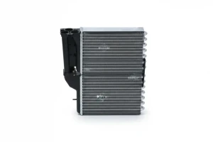Nagrzewnica BMW 5 E34 NRF