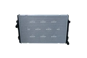 40 TFSI, 1.8 TFSI, S3, 2.0 TFSI AUDI A3 Chłodnica wody NRF
