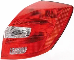 Lampa tylna SKODA FABIA 2 HELLA