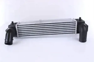 2.5 CRDi KIA SORENTO I Chłodnica powietrza intercooler NISSENS