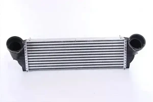 xDrive 30, xDrive 35, xDrive 25, sDrive 25, xDrive 40, xDrive 40e, xDrive 28 BMW X5 F15 F85 Chłodnica powietrza intercooler NISSENS