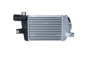 2.5 DI-D MITSUBISHI L200 Chłodnica powietrza intercooler NRF