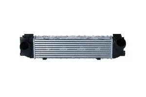 320 d, 318 d, 316 d, 320 i, 316 i BMW 3 F30 F80 Chłodnica powietrza intercooler NRF