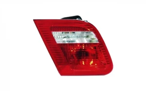 Lampa tylna BMW 3 E46 ULO