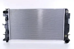 316 NGT, 324, 318 CDI, 310 CDI, 316, 313 CDI, 315 CDI, 309 CDI, 316 LGT, 314 CDI, 316 CDI, 311 CDI, 319 CDI MERCEDES-BENZ SPRINTER B906 Chłodnica wody NISSENS