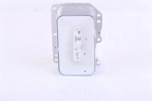dCi 145, dCi 165 Chłodnica oleju silnikowego NISSAN INTERSTAR NISSENS