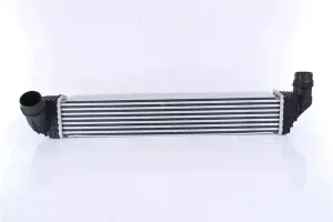 1.6 dCi RENAULT GRAND SCENIC III Chłodnica powietrza intercooler NISSENS