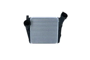 4.2 TDI AUDI Q7 I Chłodnica powietrza intercooler NRF