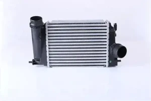 1.5 dCi RENAULT SCENIC IV Chłodnica powietrza intercooler NISSENS