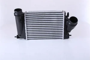 1.6 dCi RENAULT SCENIC IV Chłodnica powietrza intercooler NISSENS