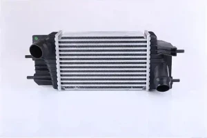 1.5 dCi NISSAN NV201 Chłodnica powietrza intercooler NISSENS