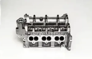1.0 FORD FOCUS III Głowica silnika AMC