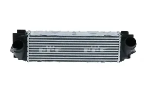 30940 NRF Chłodnica powietrza intercooler