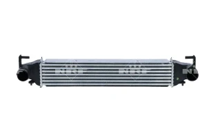 1.4, 1.6, 1.4 4x4 JEEP RENEGADE Chłodnica powietrza intercooler NRF