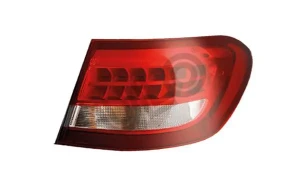 Lampa tylna MERCEDES-BENZ GLC X253 ULO