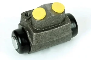 Cylinderek hamulcowy tył FORD GRANADA BREMBO