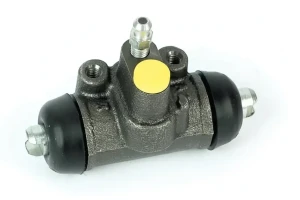 A 12 300 BREMBO Cylinderek hamulcowy tył