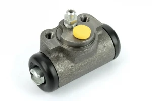 Cylinderek hamulcowy MITSUBISHI L400 BREMBO