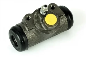 A 12 424 BREMBO Cylinderek hamulcowy tył