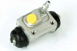 A 12 467 BREMBO Cylinderek hamulcowy