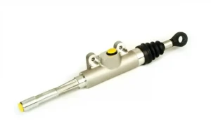 525 td, M5, 525 iX, 525 tds, 530 i, 520 i, 525 i, 540 i, 518 i, 524 td, 535 i BMW 5 E34 Pompa sprzęgła BREMBO