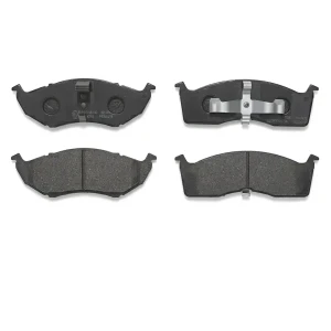 P 11 008 BREMBO Klocki hamulcowe przód