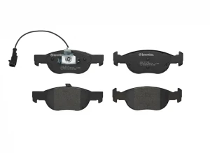 Klocki hamulcowe przód z czujnikiem FIAT MAREA BREMBO