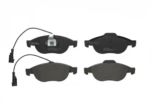 P 23 075 BREMBO Klocki hamulcowe przód z czujnikiem