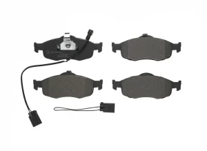 P 24 034 BREMBO Klocki hamulcowe przód z czujnikiem