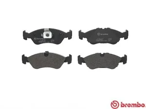 Klocki hamulcowe przód OPEL VECTRA B BREMBO
