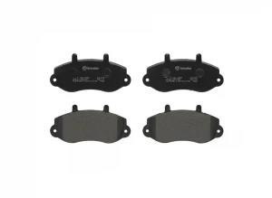 Klocki hamulcowe przód RENAULT MASTER II BREMBO