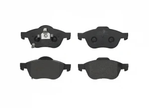 P 83 043 BREMBO Klocki hamulcowe przód