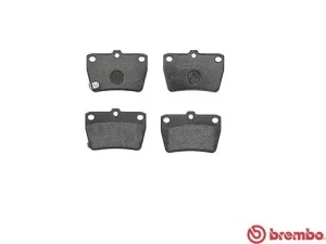 Klocki hamulcowe przód tył TOYOTA RAV 4 I BREMBO