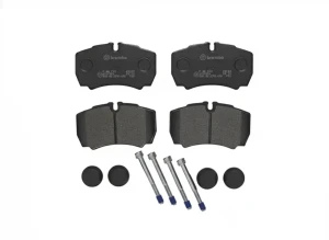 Klocki hamulcowe tył IVECO DAILY VI Skrzynia BREMBO