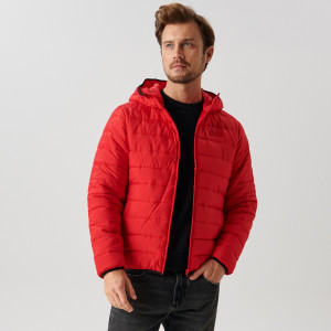 Sinsay - Kurtka pikowana z kapturem - Czerwony - męski - 0445J-33X