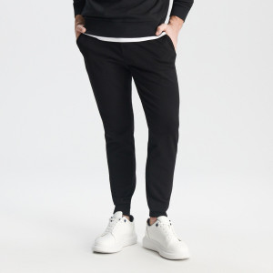 Sinsay - Spodnie dresowe slim jogger - Czarny - męski - 0781J-99X