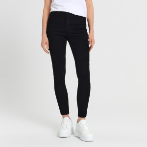 Sinsay - Jeansy skinny mid waist - Czarny - damski - 287AN-99J