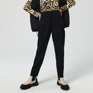 Sinsay - Spodnie baggy - Czarny - damski - 3087B-99X