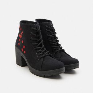 Sinsay - Botki na obcasie - Czarny - damski - 3699K-99X