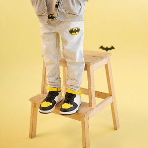 Sinsay - Παντελόνι φόρμας jogger Batman - Ανοιχτο γκρι - Αγόρι - 4665J-09M