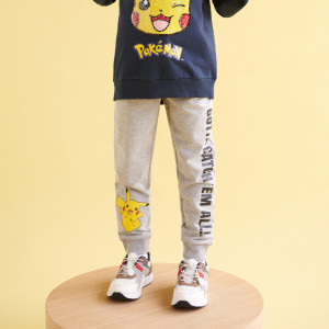 Sinsay - Spodnie dresowe jogger Pokémon - Szary - chłopiec - 4672J-9MM